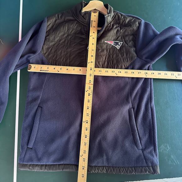 NE Patriots Jacket Boys Quilted Fleece Colorblock Navy Blue Black  NFL XL 14 16 - Picture 9 of 9